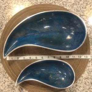 Silver & Blue Decor Bowls Leaf Shape Design